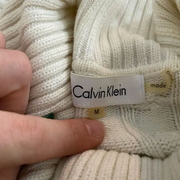 Calvin Klein Cable Knit Turtleneck Sweater with Bow Detail in Cream - Picture 3 of 4